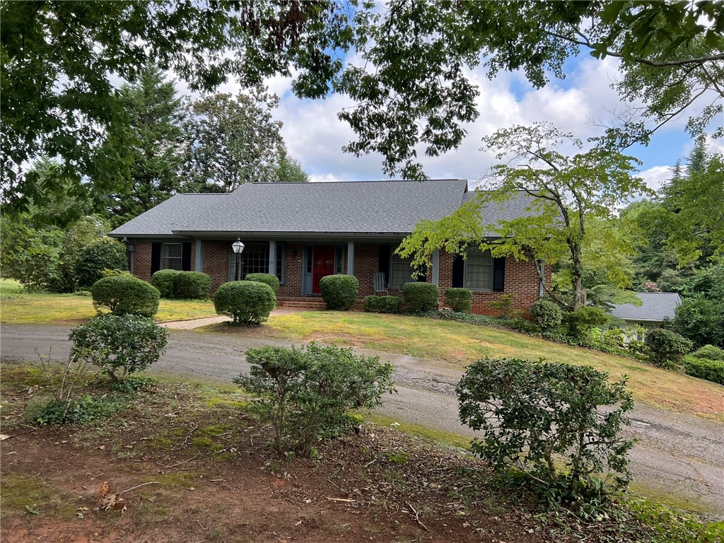 427 Bethlehem Ridge Road Pickens, SC 29671 - Photo 5 of 35