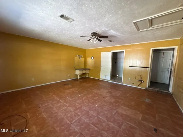 $52,500 | 4867 Rosehaven Drive, Jackson, MS 39209