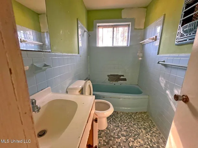 $52,500 | 4867 Rosehaven Drive, Jackson, MS 39209