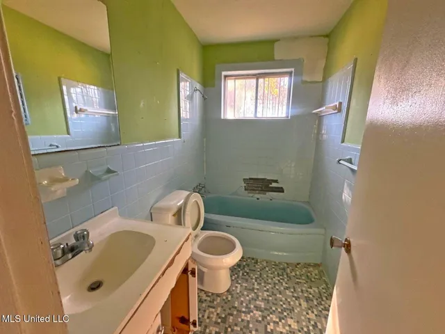 $52,500 | 4867 Rosehaven Drive, Jackson, MS 39209