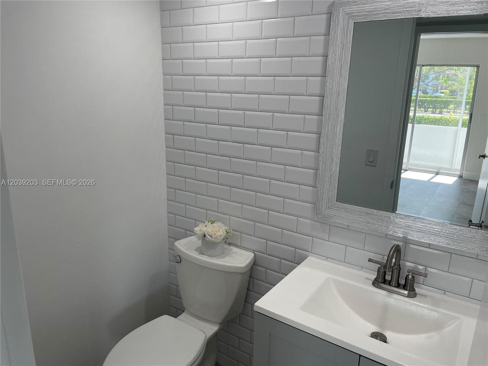 136 Brighton D, Unit 136 Boca Raton, FL 33434 - Photo 19 of 46