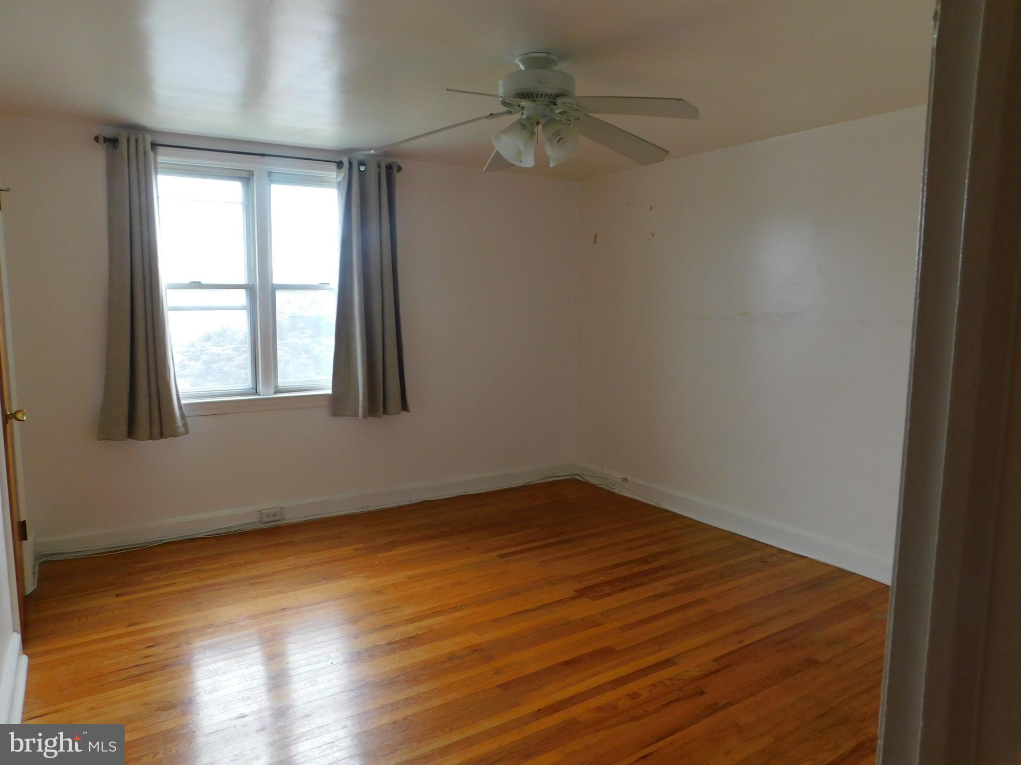 127 Academy Road Clifton Heights, PA 19018 - Photo 14 of 24 Master Bedroom