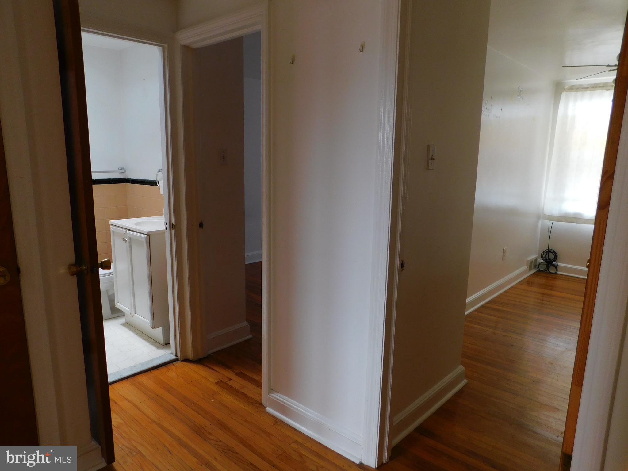 127 Academy Road Clifton Heights, PA 19018 - Photo 22 of 24 Upstairs Hall
