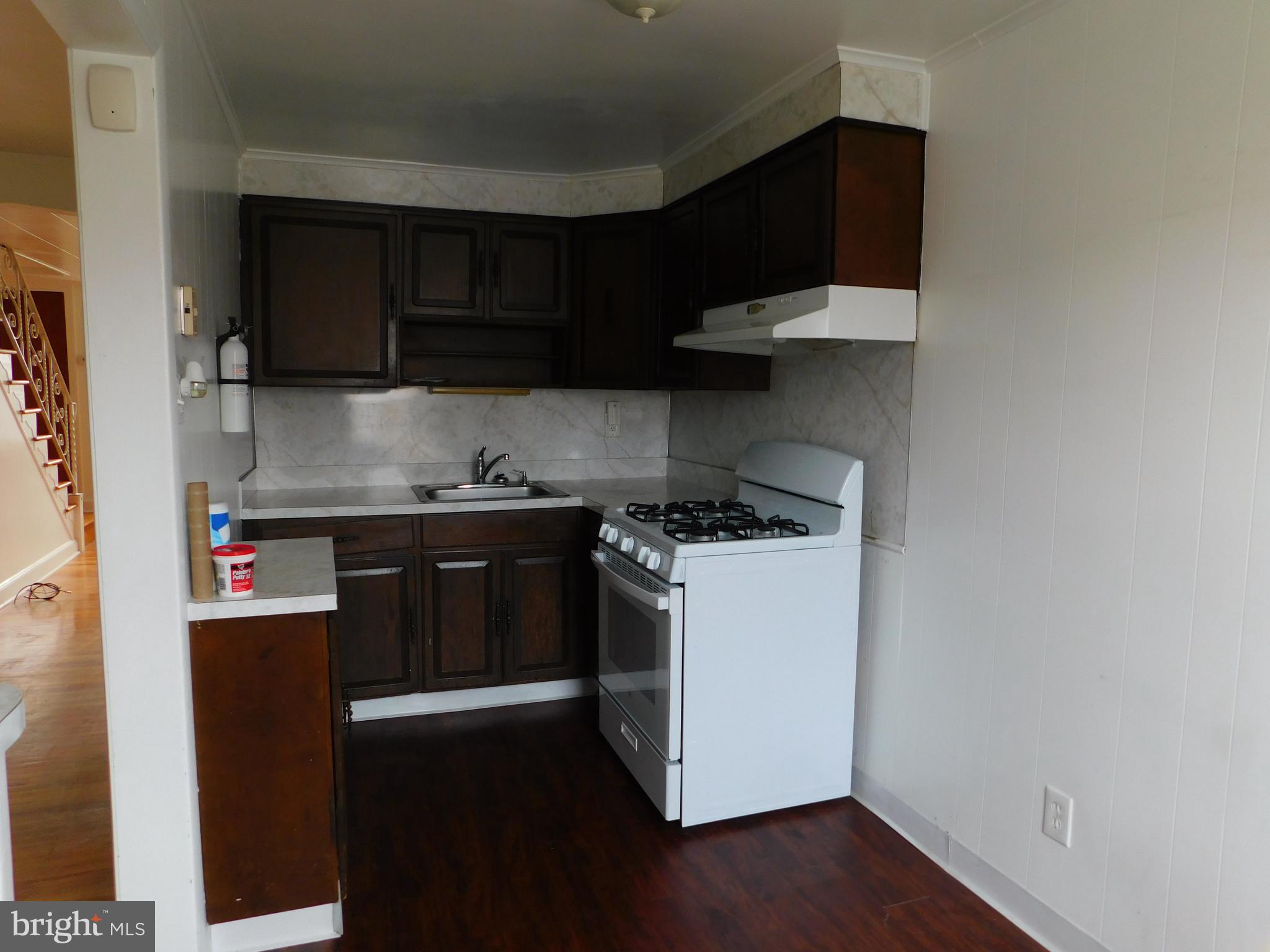 127 Academy Road Clifton Heights, PA 19018 - Photo 9 of 24 Kitchen