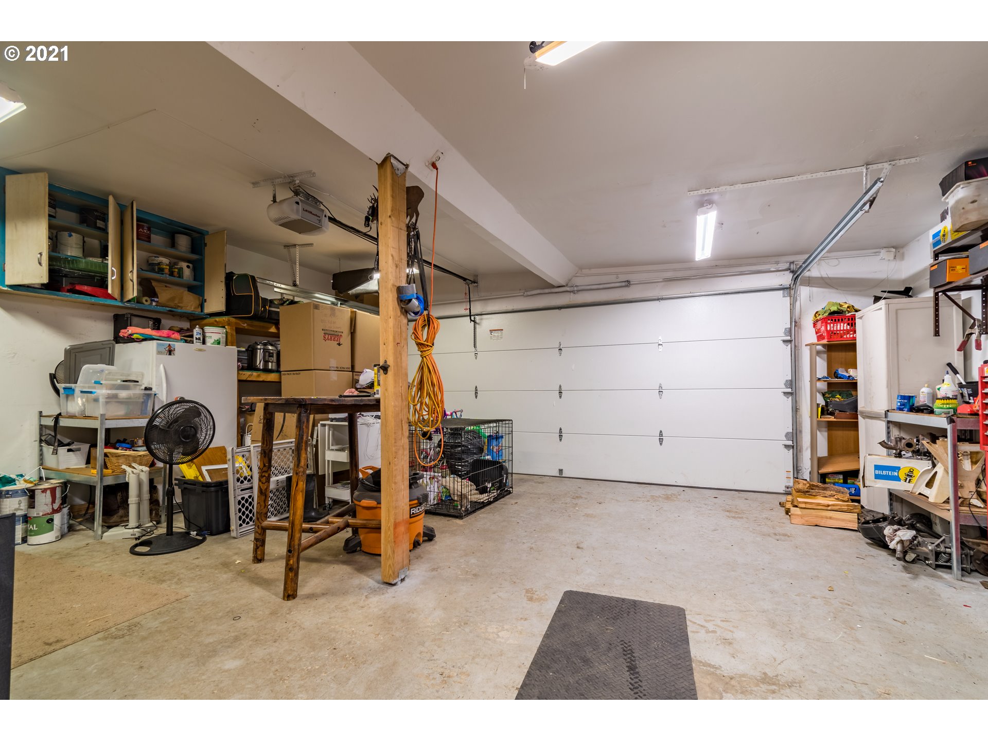 5195 E Street Springfield, OR 97478 - Photo 23 of 30 a view of a garage with storage