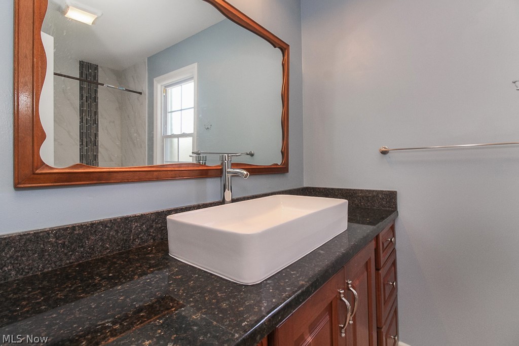 2123 Goodnor Road Cleveland Heights, OH 44118 - Photo 20 of 35