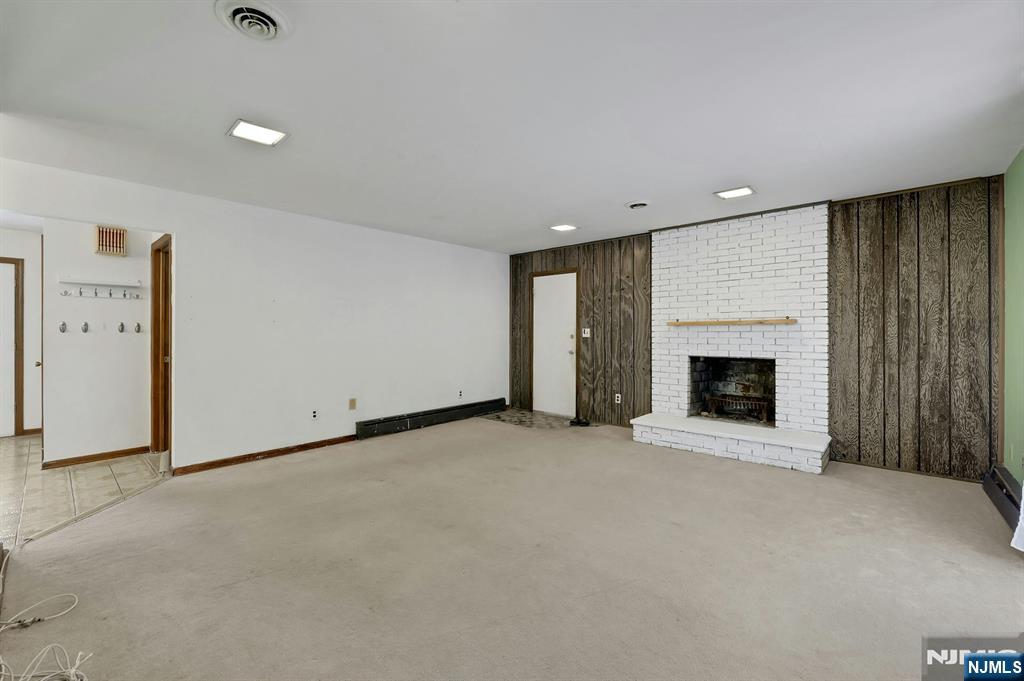 281 Rivara Court Ridgewood, NJ 07450 - Photo 34 of 41