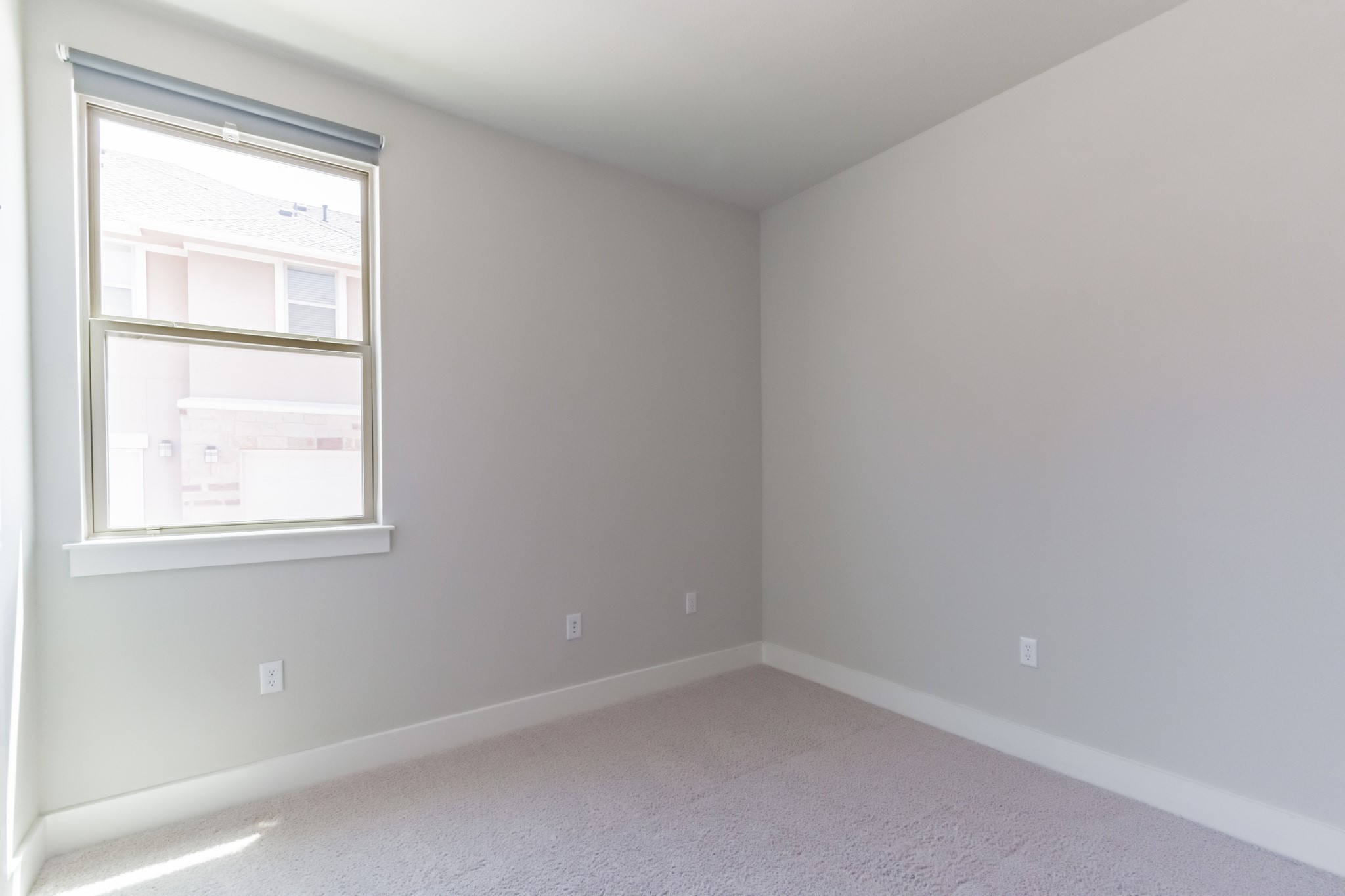 13800 Lyndhurst Street, Unit 221 Austin, TX 78717 - Photo 15 of 40 an empty room with a window