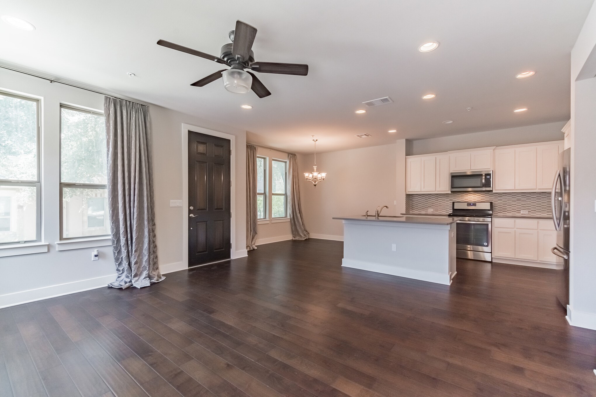 13800 Lyndhurst Street, Unit 221 Austin, TX 78717 - Photo 6 of 40 a view of kitchen with refrigerator and window