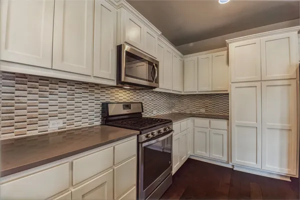 $429,900 | 13800 Lyndhurst Street, Unit 221, Austin, TX 78717