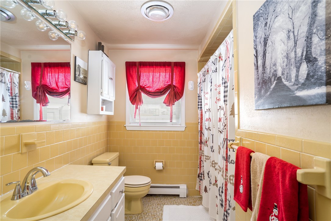 7 Star Avenue Woonsocket, RI 02895 - Photo 13 of 20