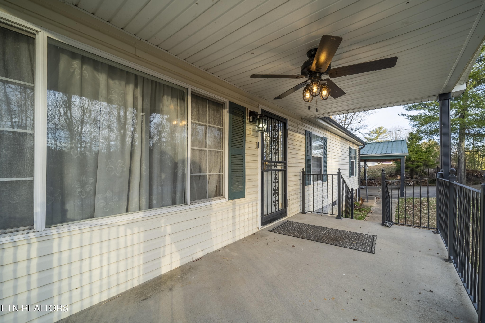10423 Slemp Road Kodak, TN 37764 - Photo 4 of 28