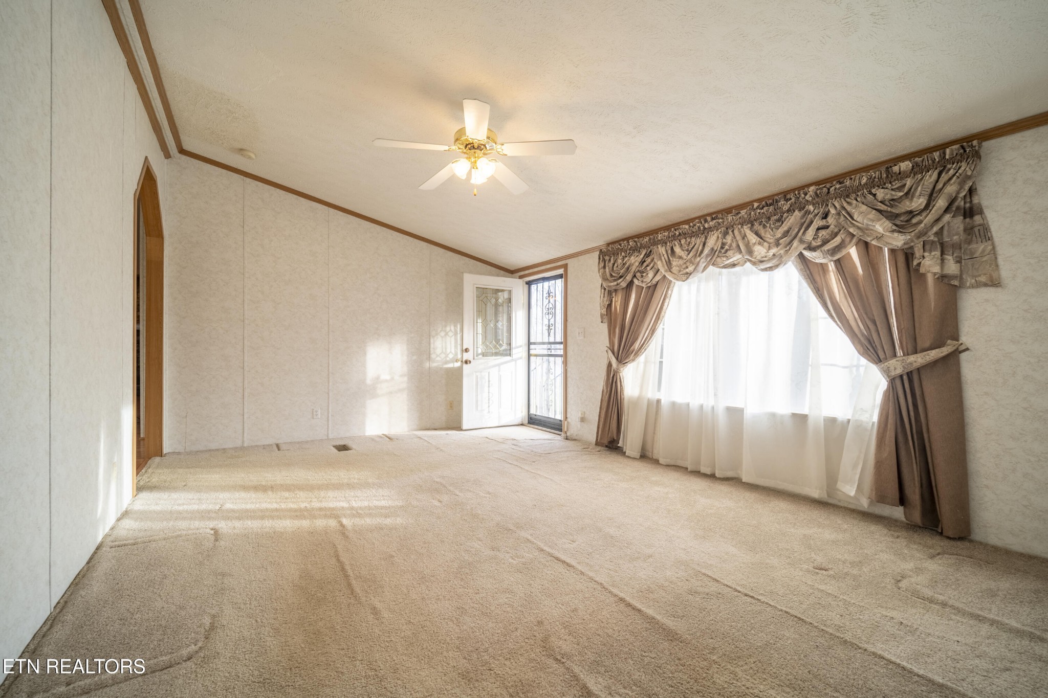 10423 Slemp Road Kodak, TN 37764 - Photo 7 of 28