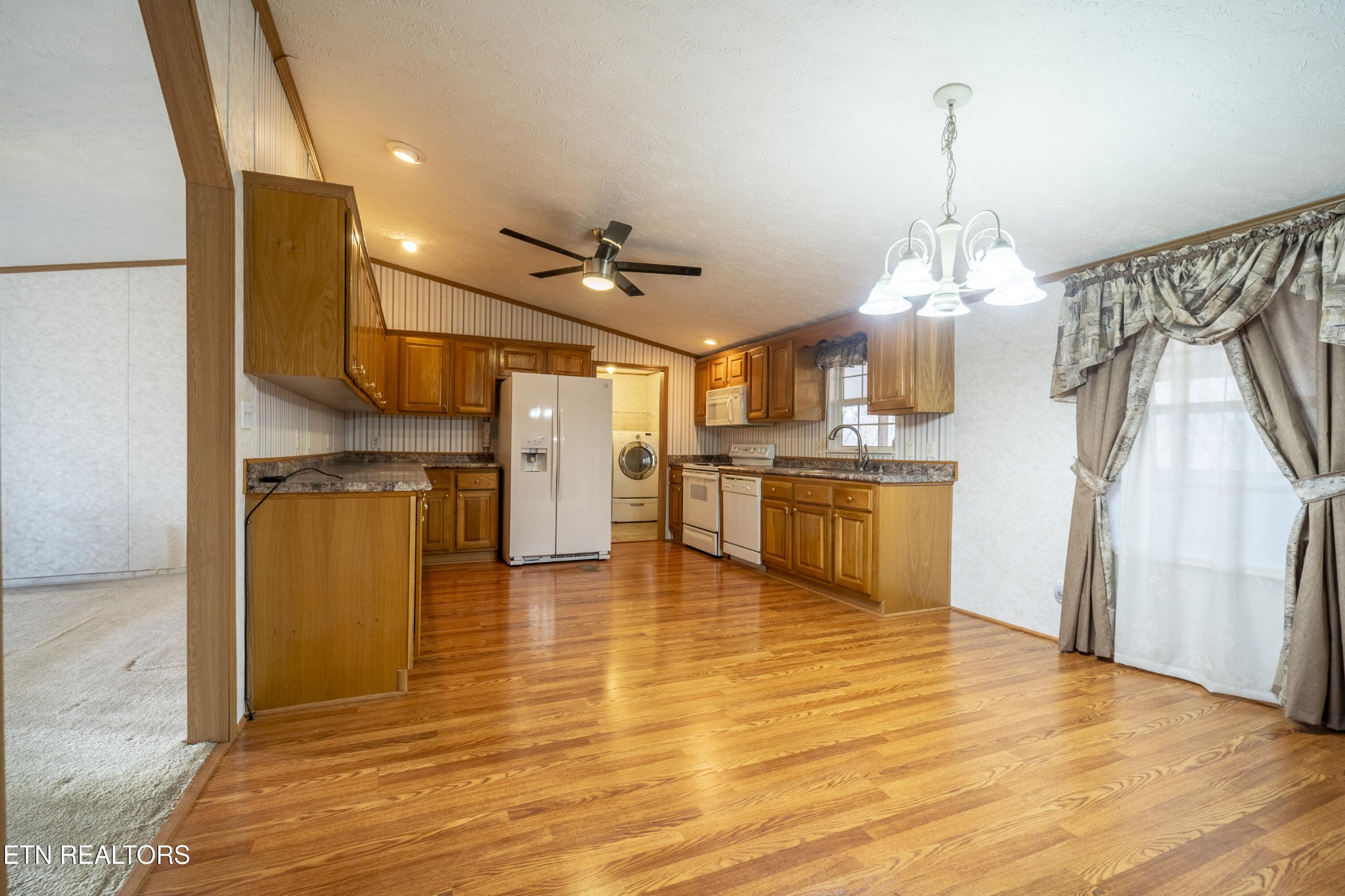 10423 Slemp Road Kodak, TN 37764 - Photo 8 of 28