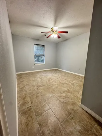 $1,550 | 106 Hillside Drive, Liberty, TX 77575