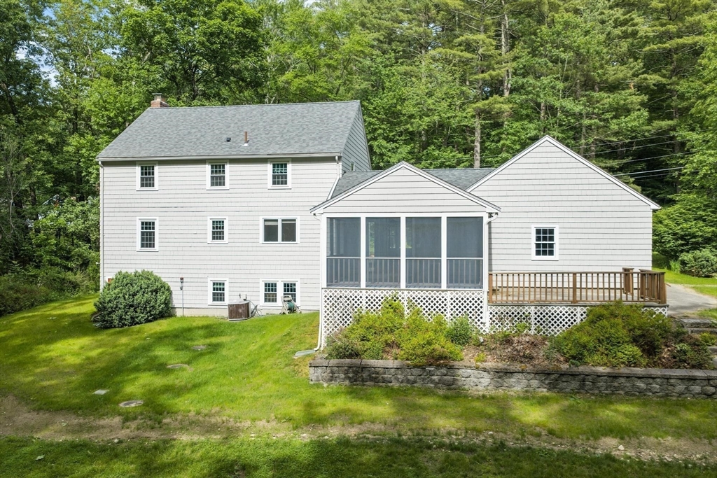 83 Providence Road Westford, MA 01886 - Photo 36 of 41