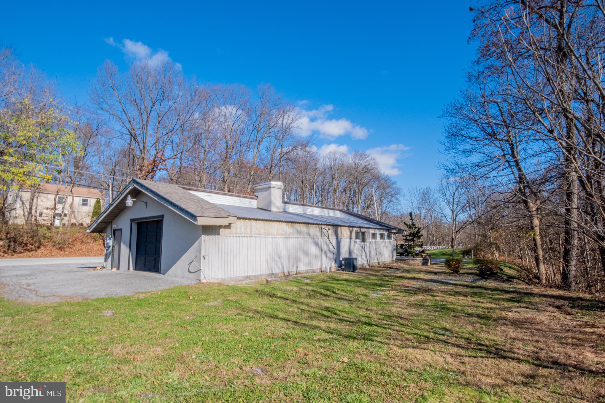 2636 Ridge Road Elverson, PA 19520 - Photo 8 of 29 Gallery Image 8