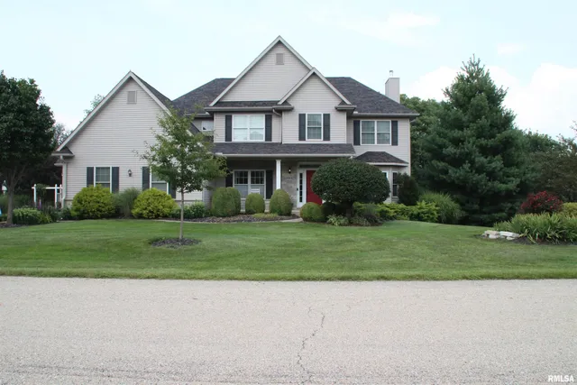$594,000 | 1914 Ridgefield Drive, Port Byron, IL 61275