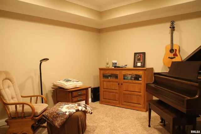 $594,000 | 1914 Ridgefield Drive, Port Byron, IL 61275