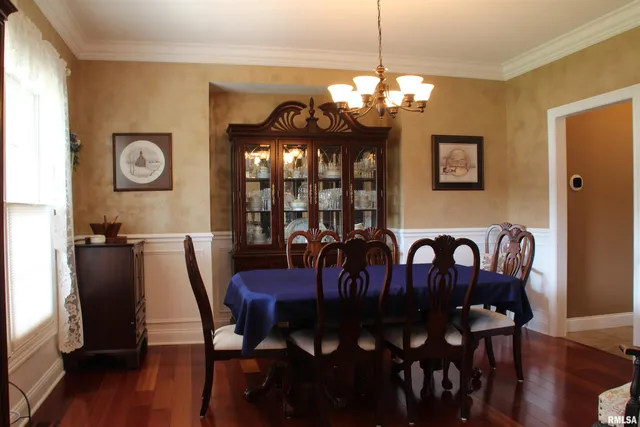 $594,000 | 1914 Ridgefield Drive, Port Byron, IL 61275