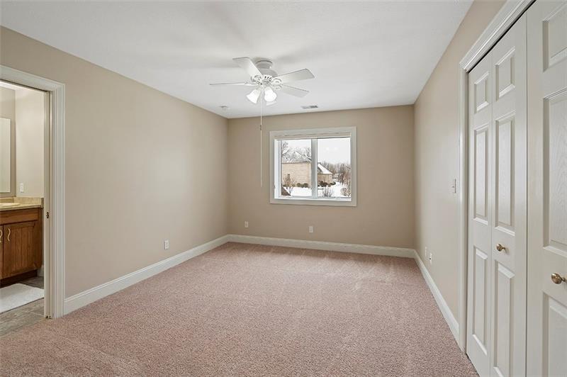 110 Rabold Drive Wexford, PA 15090 - Photo 16 of 25 Bedrooms three and four share a Jack-n-Jill bathroom.
