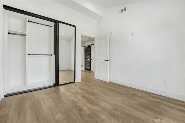 $4,950 | 4036 Rosemont Avenue, Unit 5, Montrose, CA 91020