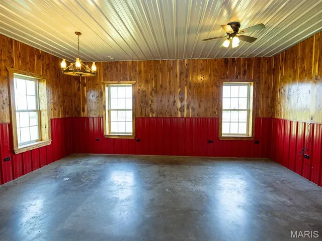 $250,000 | 19496 Pike 308, Bowling Green, MO 63334