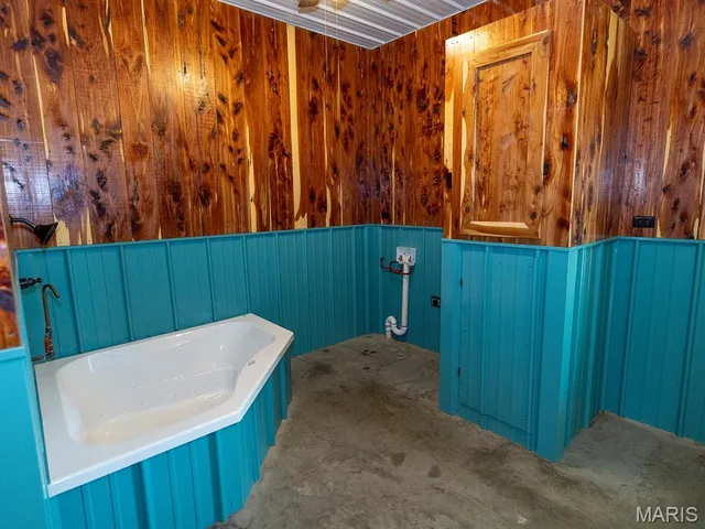 $250,000 | 19496 Pike 308, Bowling Green, MO 63334