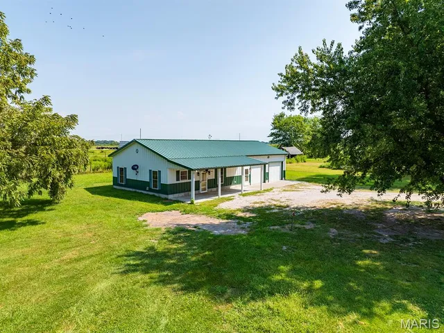 $239,000 | 19496 Pike 308, Bowling Green, MO 63334