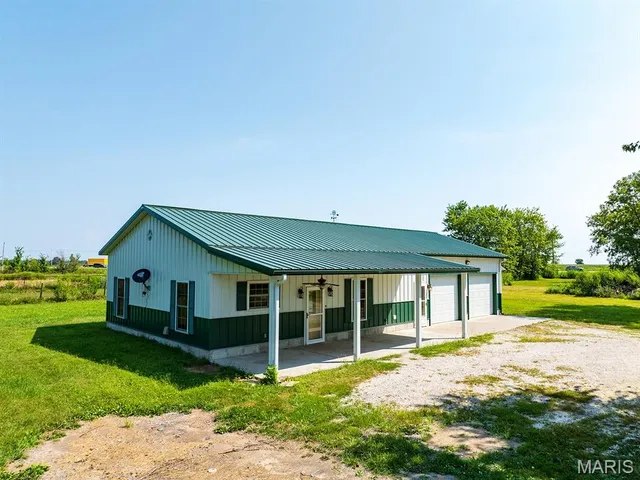 $250,000 | 19496 Pike 308, Bowling Green, MO 63334
