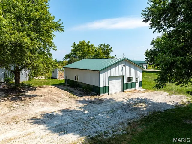 $250,000 | 19496 Pike 308, Bowling Green, MO 63334