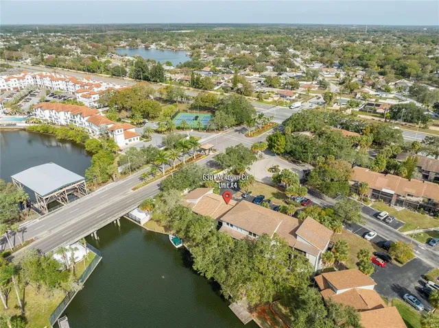 $2,300 | 6301 Newtown Circle, Unit 1A4, Tampa, FL 33615