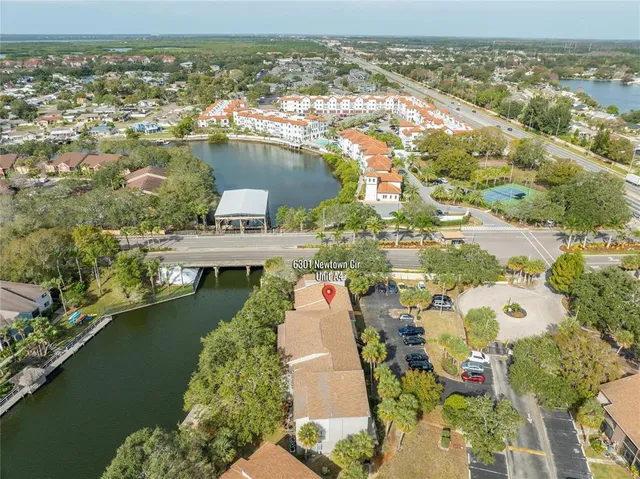 $2,300 | 6301 Newtown Circle, Unit 1A4, Tampa, FL 33615