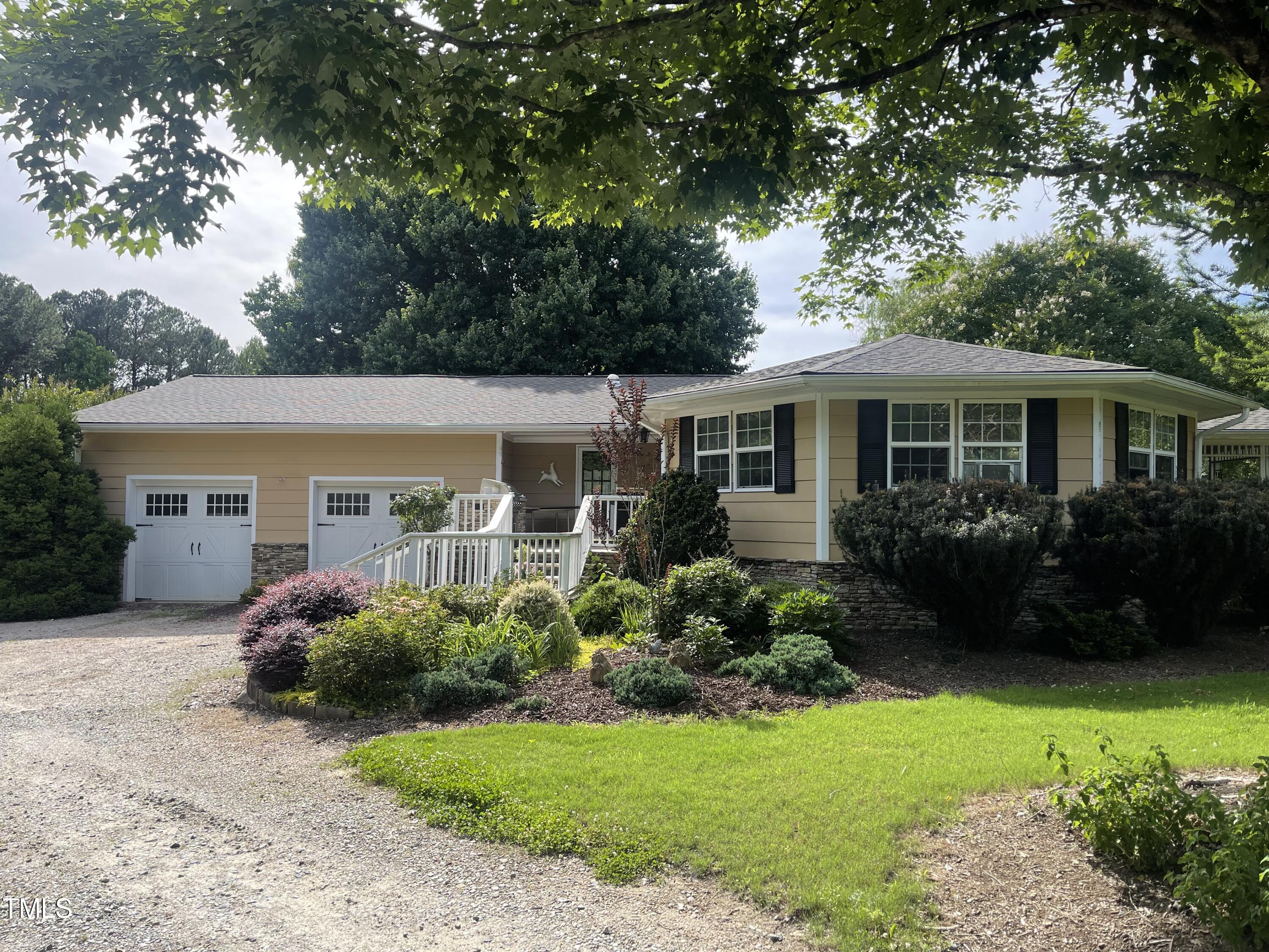 1280 Green Level Road Apex, NC 27523 - Photo 26 of 34 0B2A8DB1-1BC9-4A44-AA28-4D91C94527C3_L0_