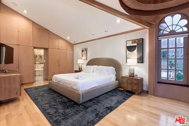 $13,800 | 133 South Swall Drive, Beverly Hills, CA 90211