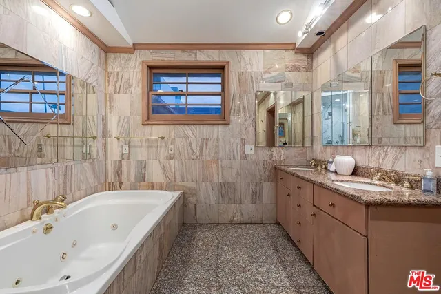 $13,800 | 133 South Swall Drive, Beverly Hills, CA 90211