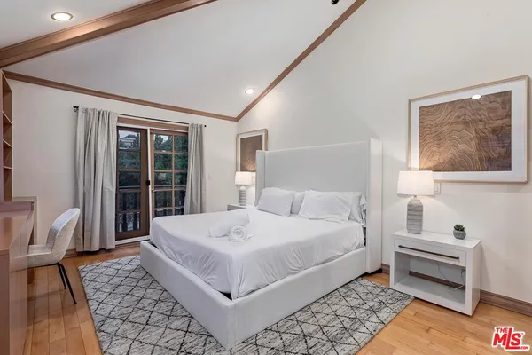 $13,800 | 133 South Swall Drive, Beverly Hills, CA 90211