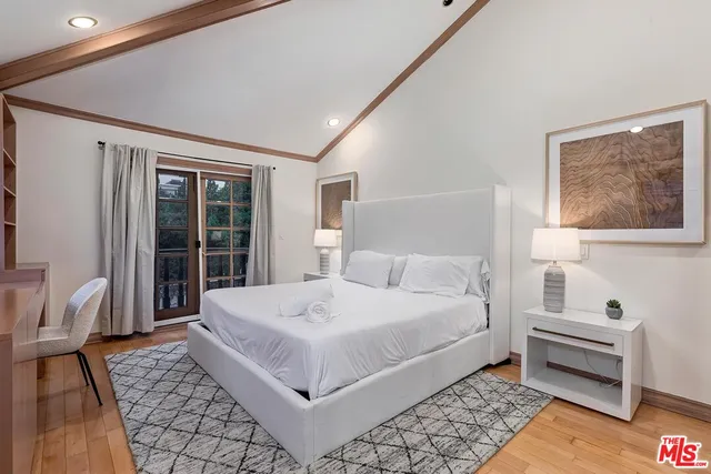 $13,800 | 133 South Swall Drive, Beverly Hills, CA 90211