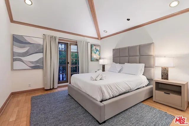 $13,800 | 133 South Swall Drive, Beverly Hills, CA 90211