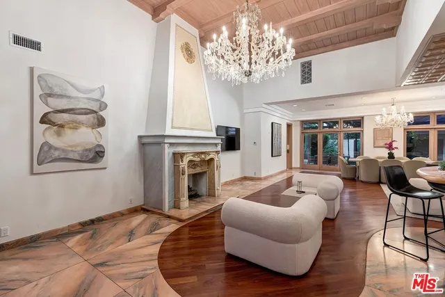 $13,800 | 133 South Swall Drive, Beverly Hills, CA 90211