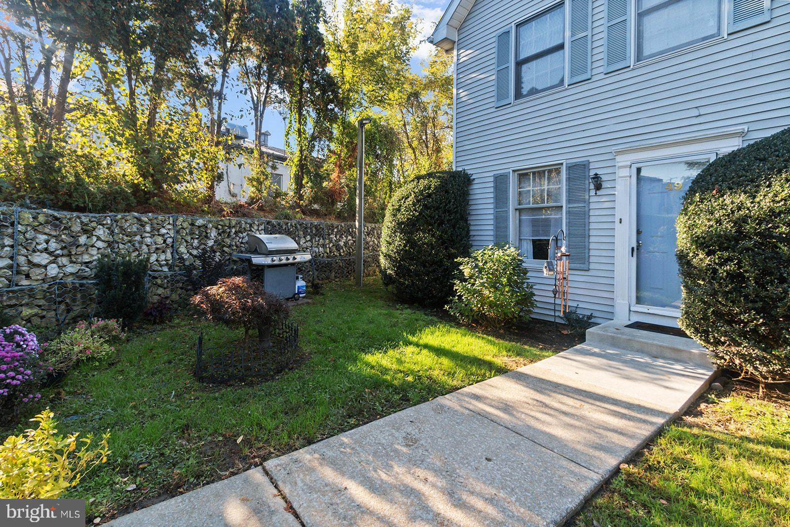601 Grant Road, Unit 49 Folcroft, PA 19032 - Photo 2 of 39