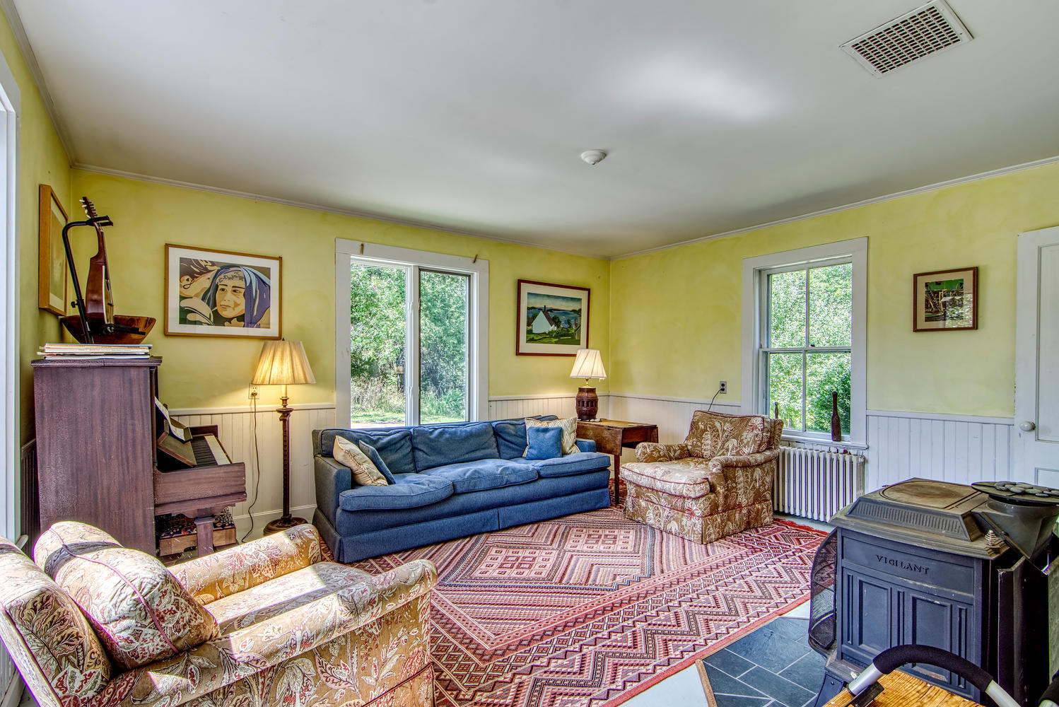 80 Town House Road Brooksville, ME 04617 - Photo 22 of 57 80 Town House Road Brooksville-large-028