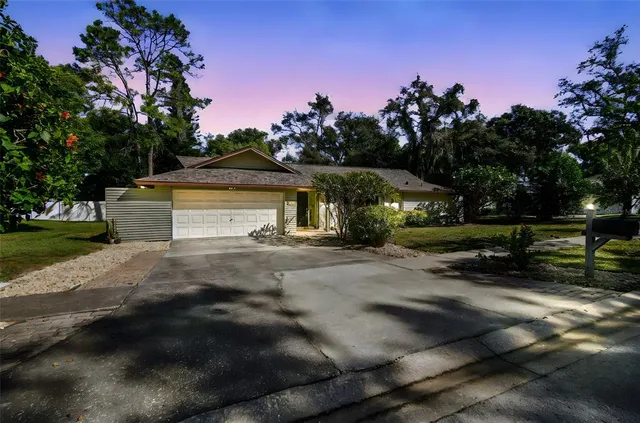 $610,000 | 844 Park Court, Palm Harbor, FL 34683