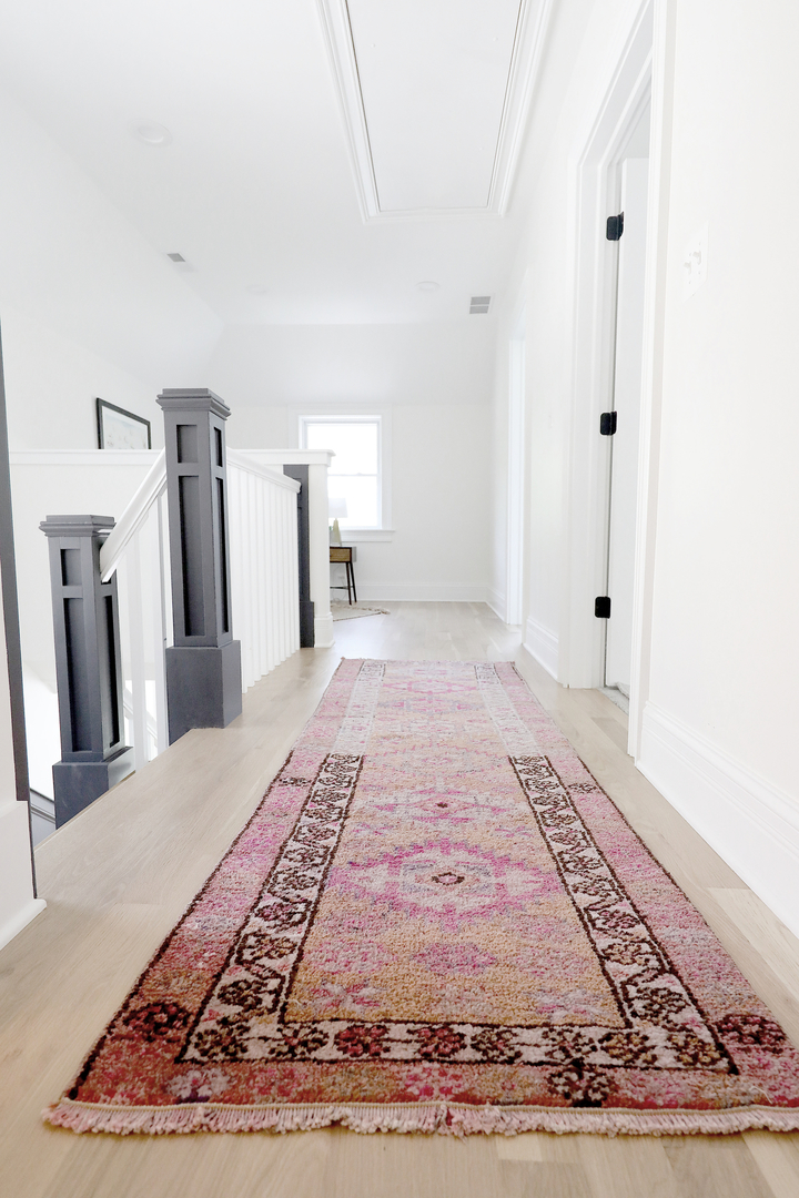 148 Barrypoint Road Riverside, IL 60546 - Photo 21 of 30 a view of a hallway with wooden floor