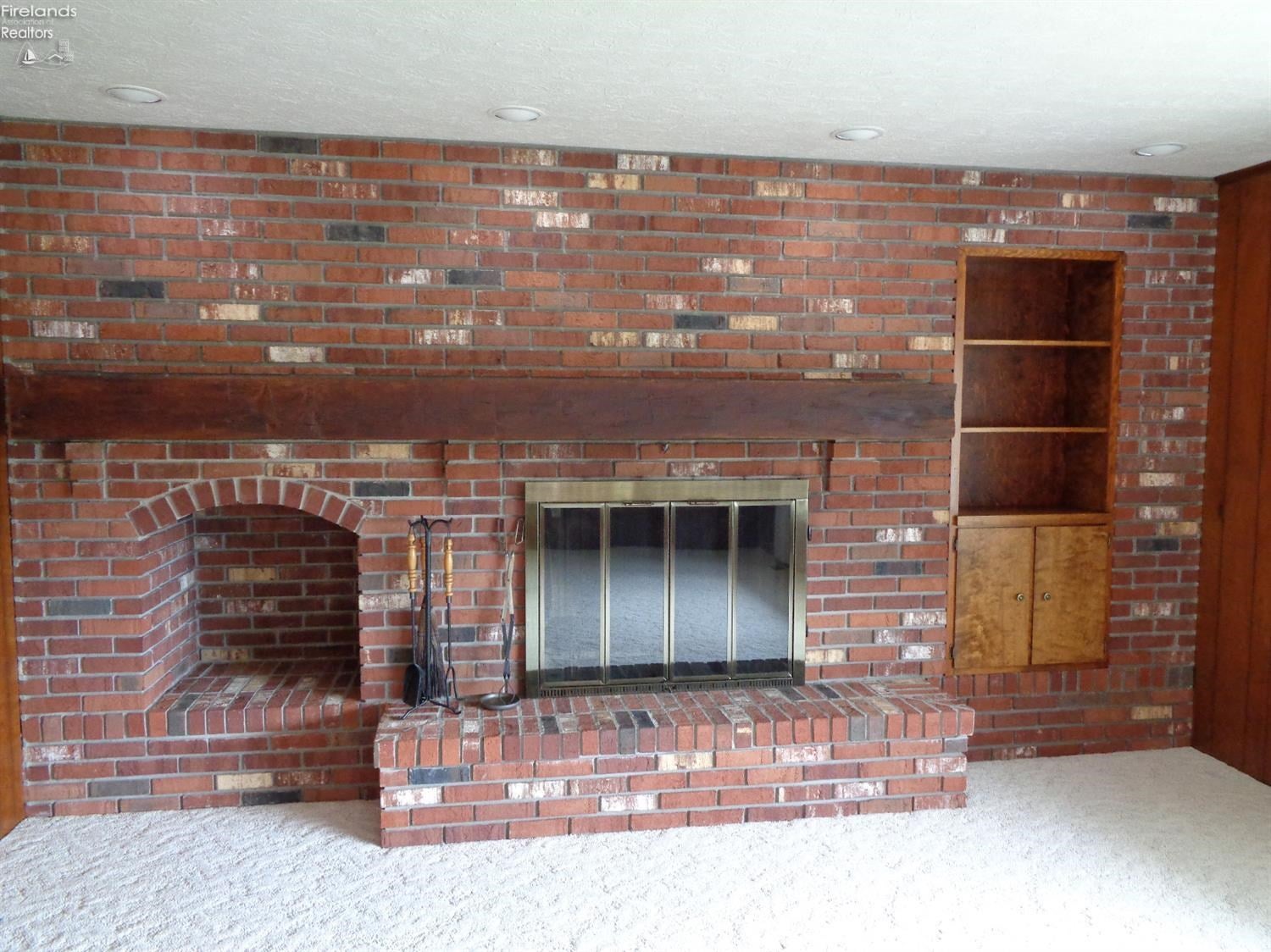 1018 Taylor Road Sandusky, OH 44870 - Photo 8 of 25 Gallery Image 8