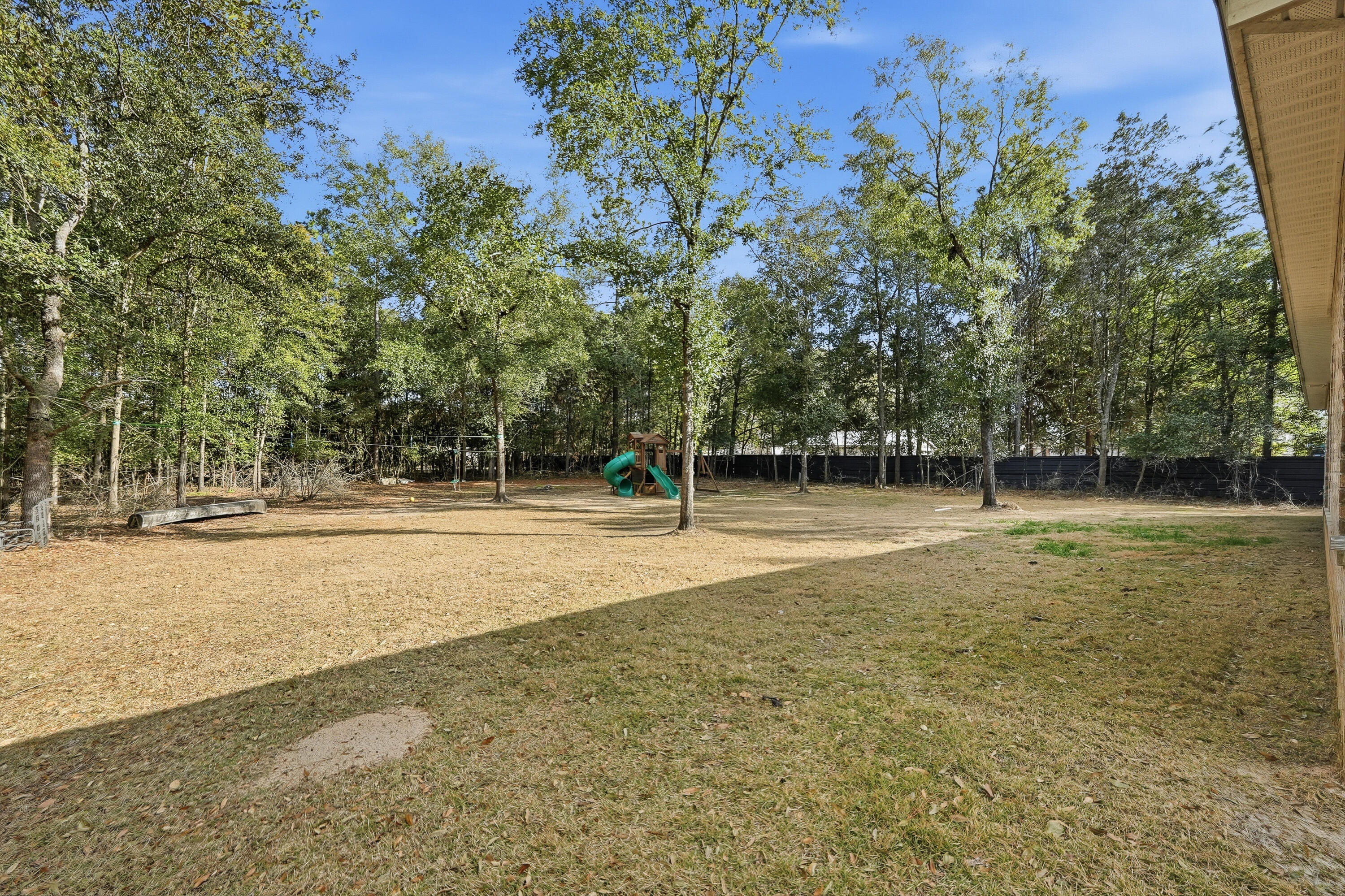5833 La Porte Road Crestview, FL 32539 - Photo 40 of 44 a view of a house with a yard
