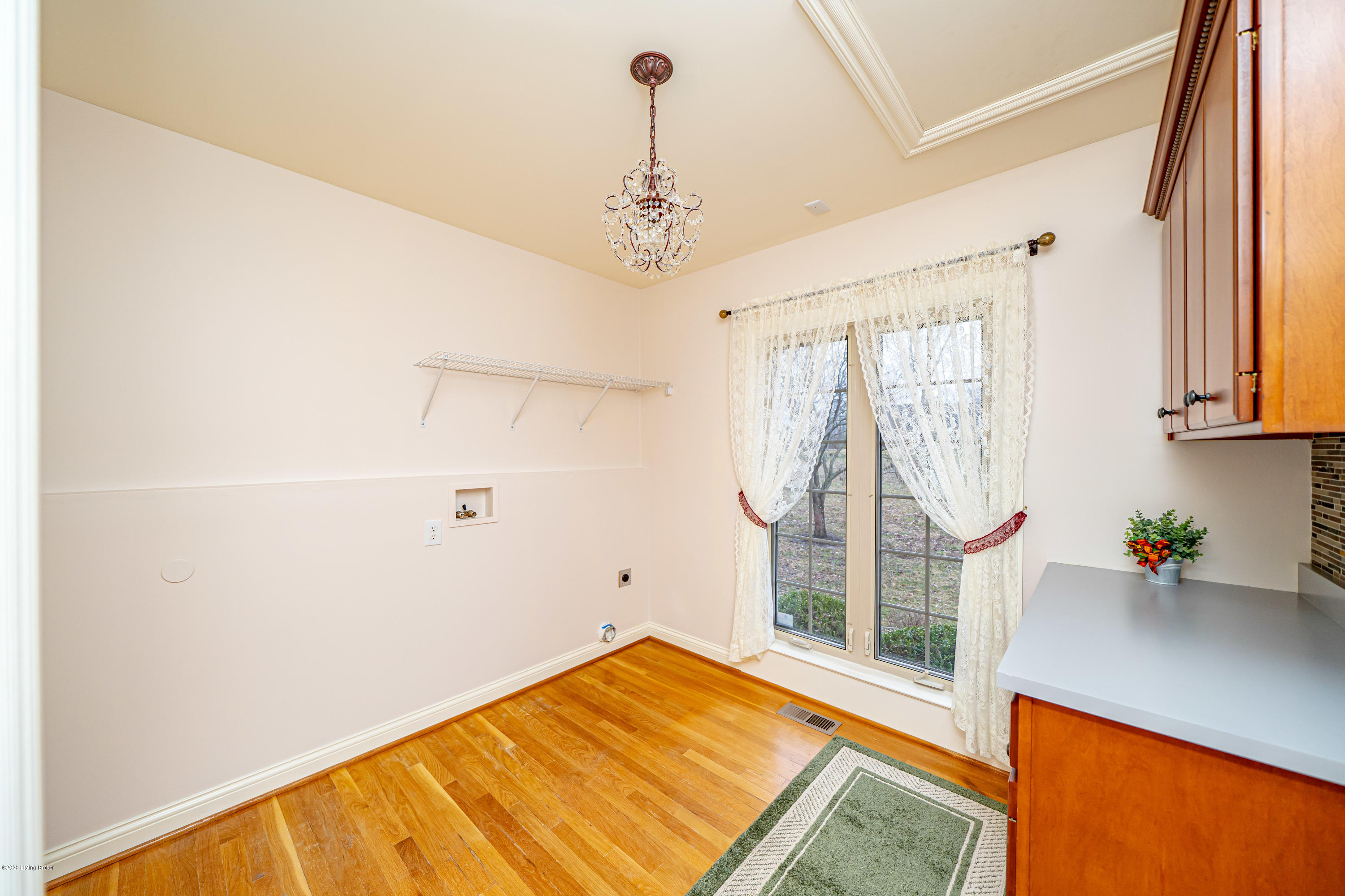208 Owl Ridge Road Shelbyville, KY 40065 - Photo 13 of 70 1st floor laundry
