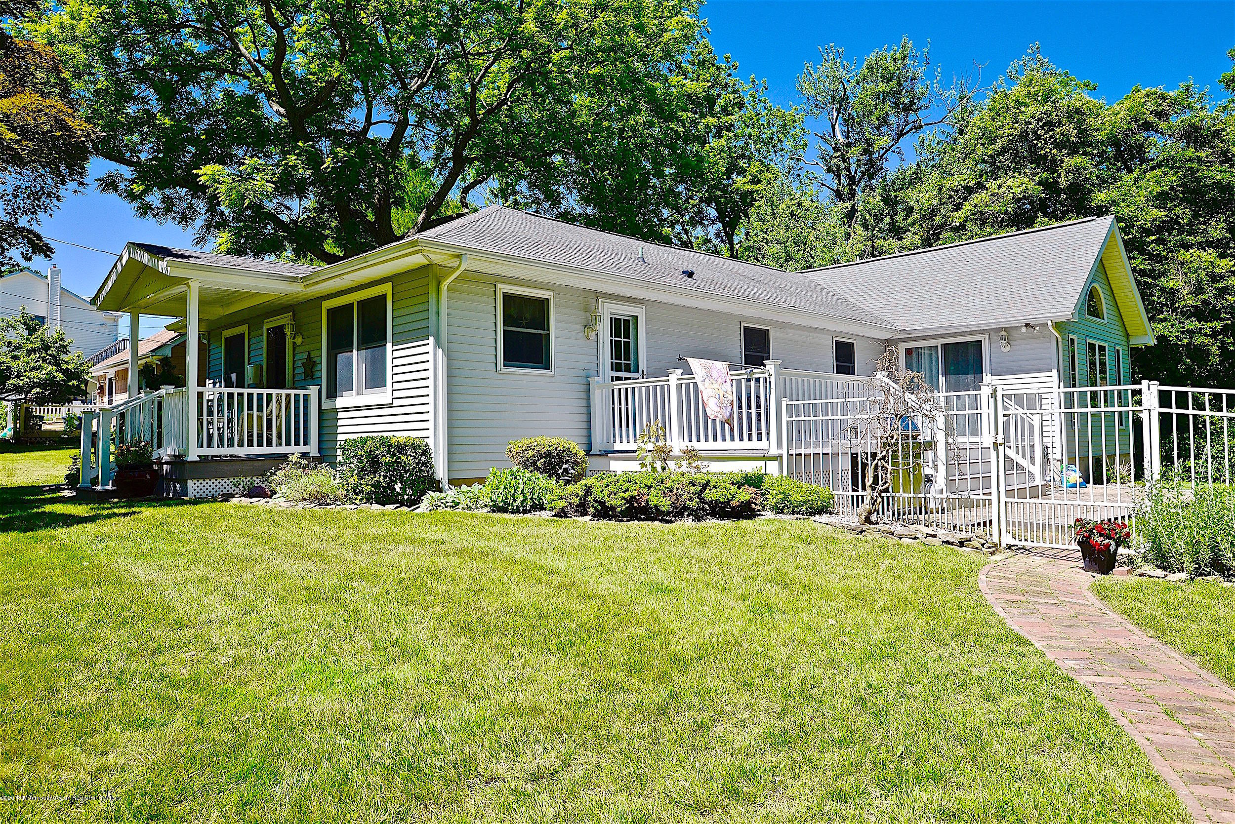2245 Blansing Road Manasquan, NJ 08736 - Photo 24 of 26 A77B848D-D8F7-48FC-999B-82894F8B1960