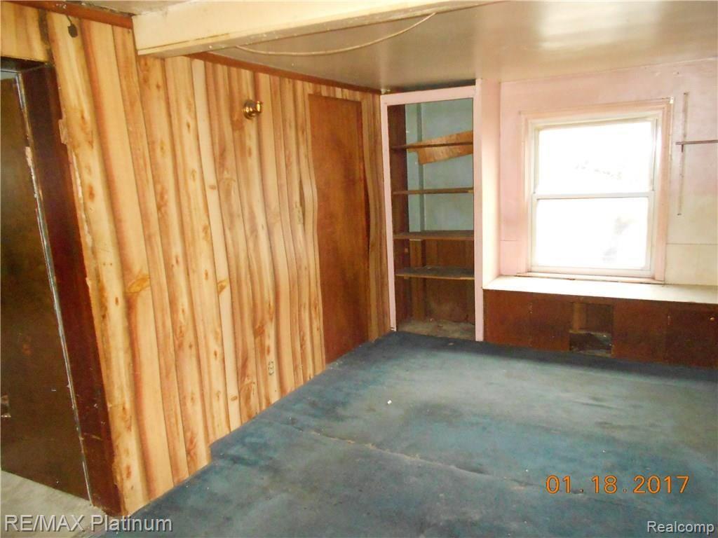 5001 Center Road Linden, MI 48451 - Photo 6 of 9 zz-mfscnv-1-18-17 013.jpg
