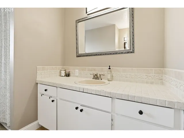 $985,000 | 3251 Lavina Drive, Forest Grove, OR 97116